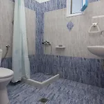 Pelekanos Karterados (Santorini)