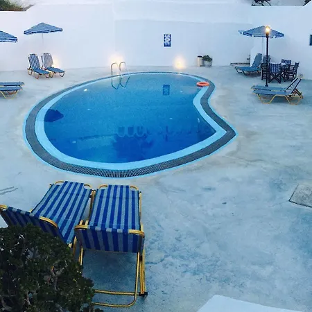 Pelekanos Guest house Karterados (Santorini)