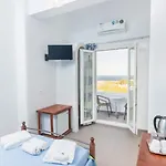 Pelekanos Pensionat